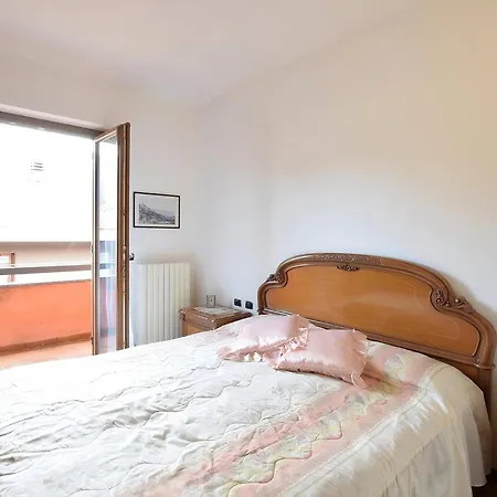 Apartament Casavacanzeregina