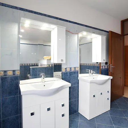Casavacanzeregina Apartament Omegna